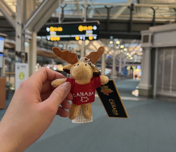 Moose keychain at YVR before departure