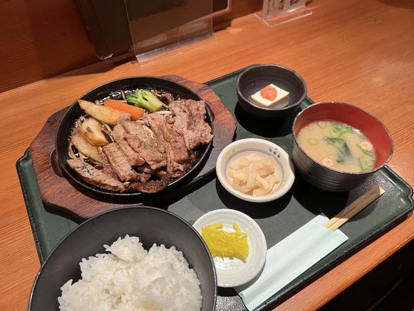 Steak set meal at Washoku Ichijo Higashimuki