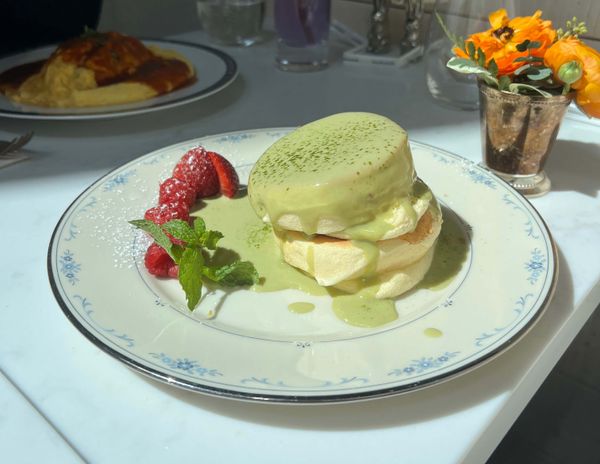 Vert Frais matcha souffle pancakes