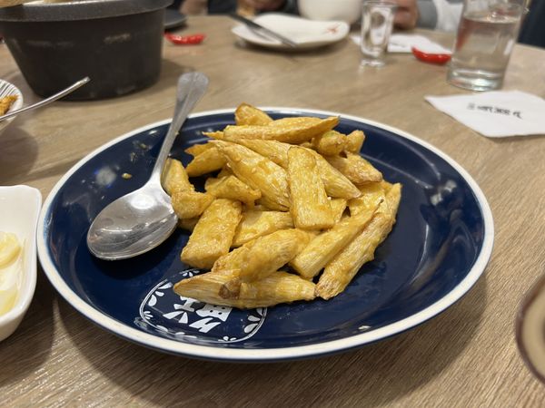 Stir-fried water bamboo with salted egg yolk at Kaifun